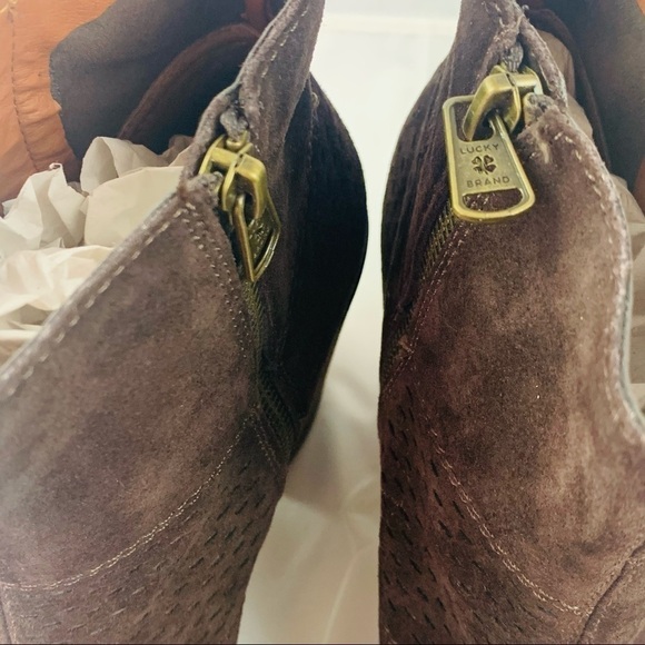 Lucky Brand Ramses Patch Perforated Bootie 10M - Picture 4 of 9
